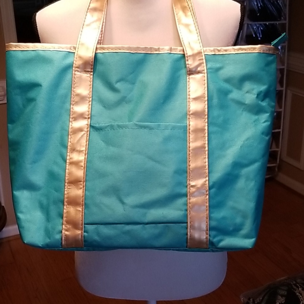 New Directions Tote. NWOT. - Picture 3 of 9